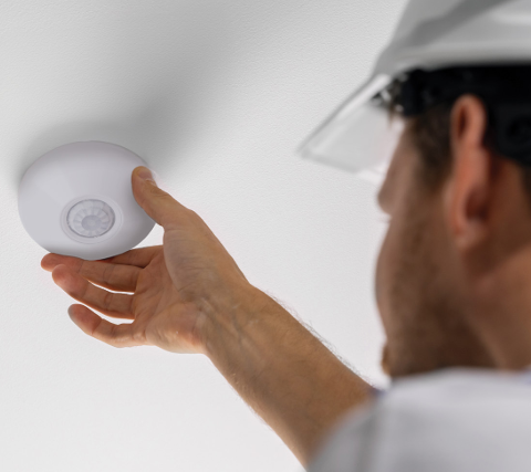 Wireless Dimmimg Solution for Retrofit Projects